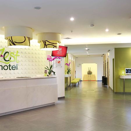 Zest Airport Jakarta By Swiss-Belhotel International Tangerang Eksteriør bilde