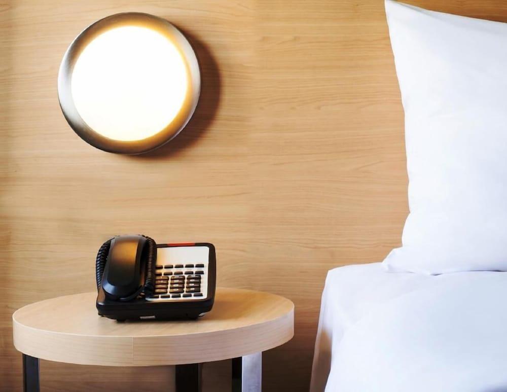 Zest Airport Jakarta By Swiss-Belhotel International Tangerang Eksteriør bilde