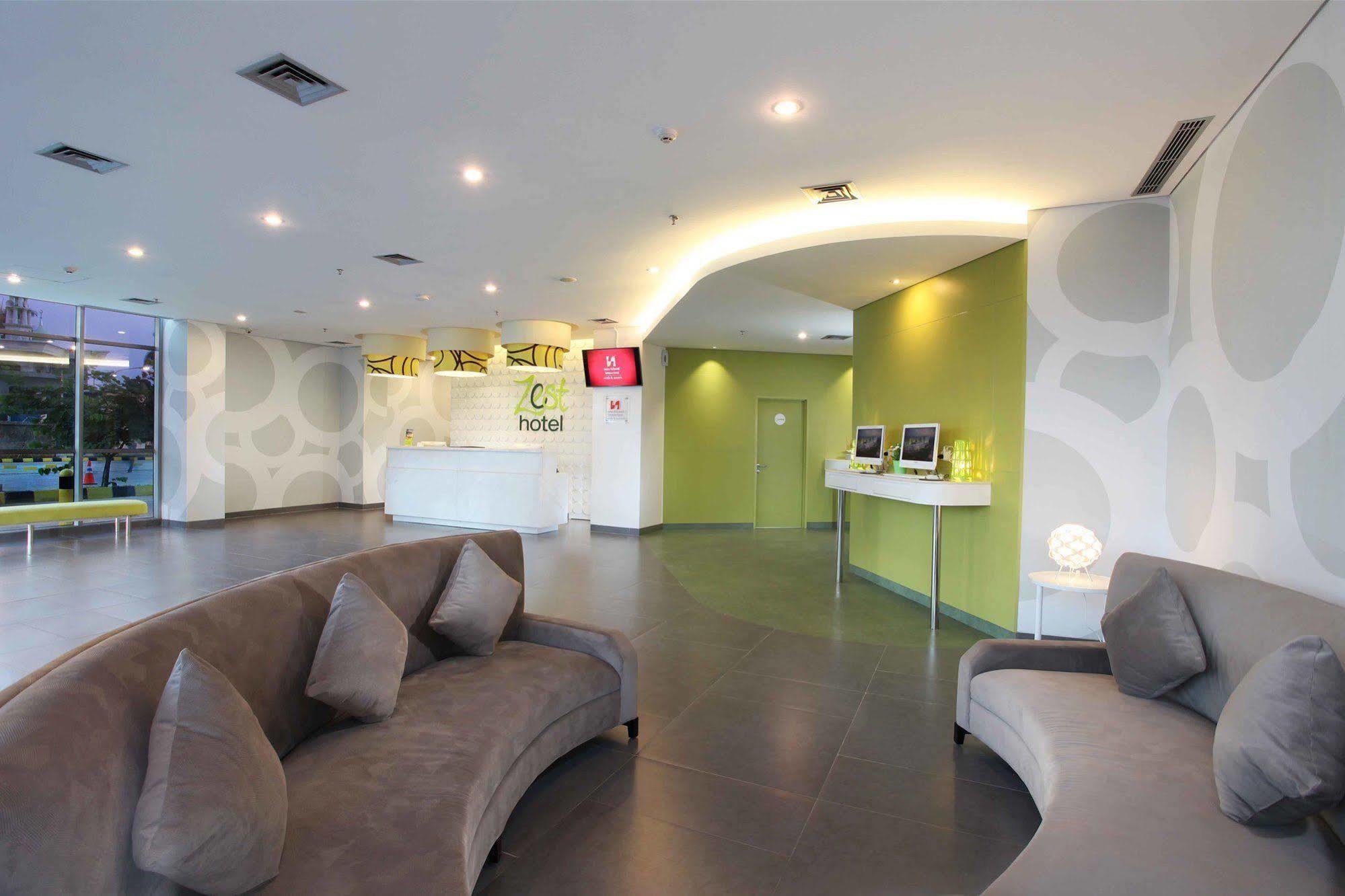 Zest Airport Jakarta By Swiss-Belhotel International Tangerang Eksteriør bilde